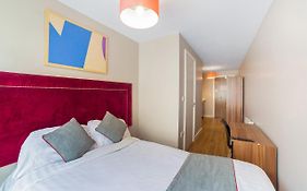 Oyo Vincent Apartments